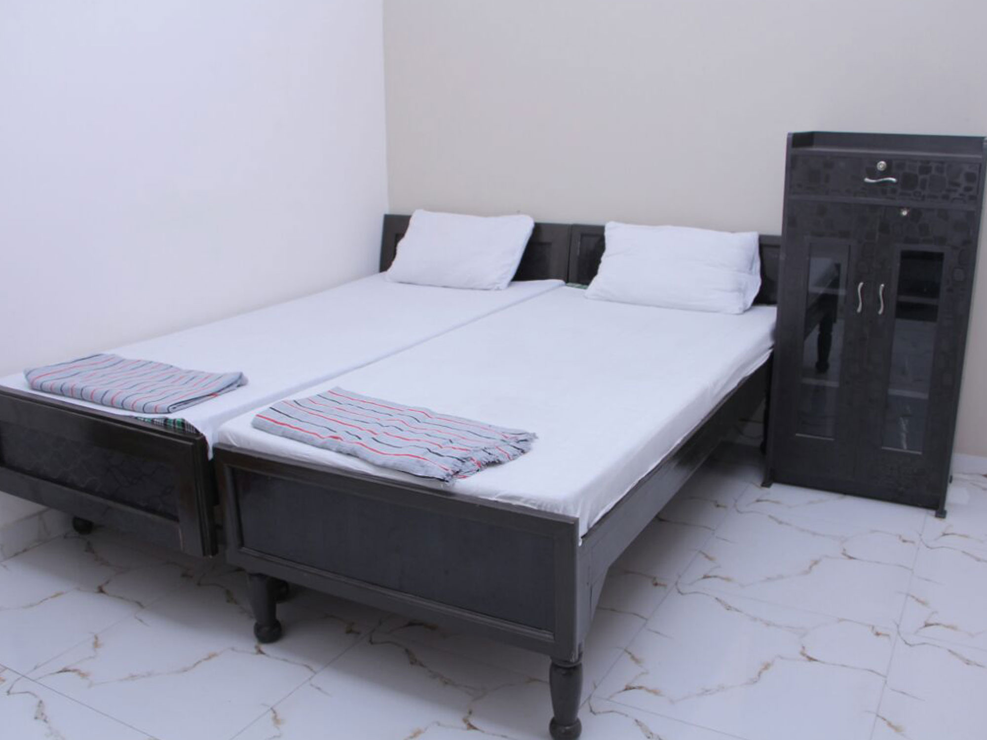 Yoga & Meditation Retreat Rishikesh  