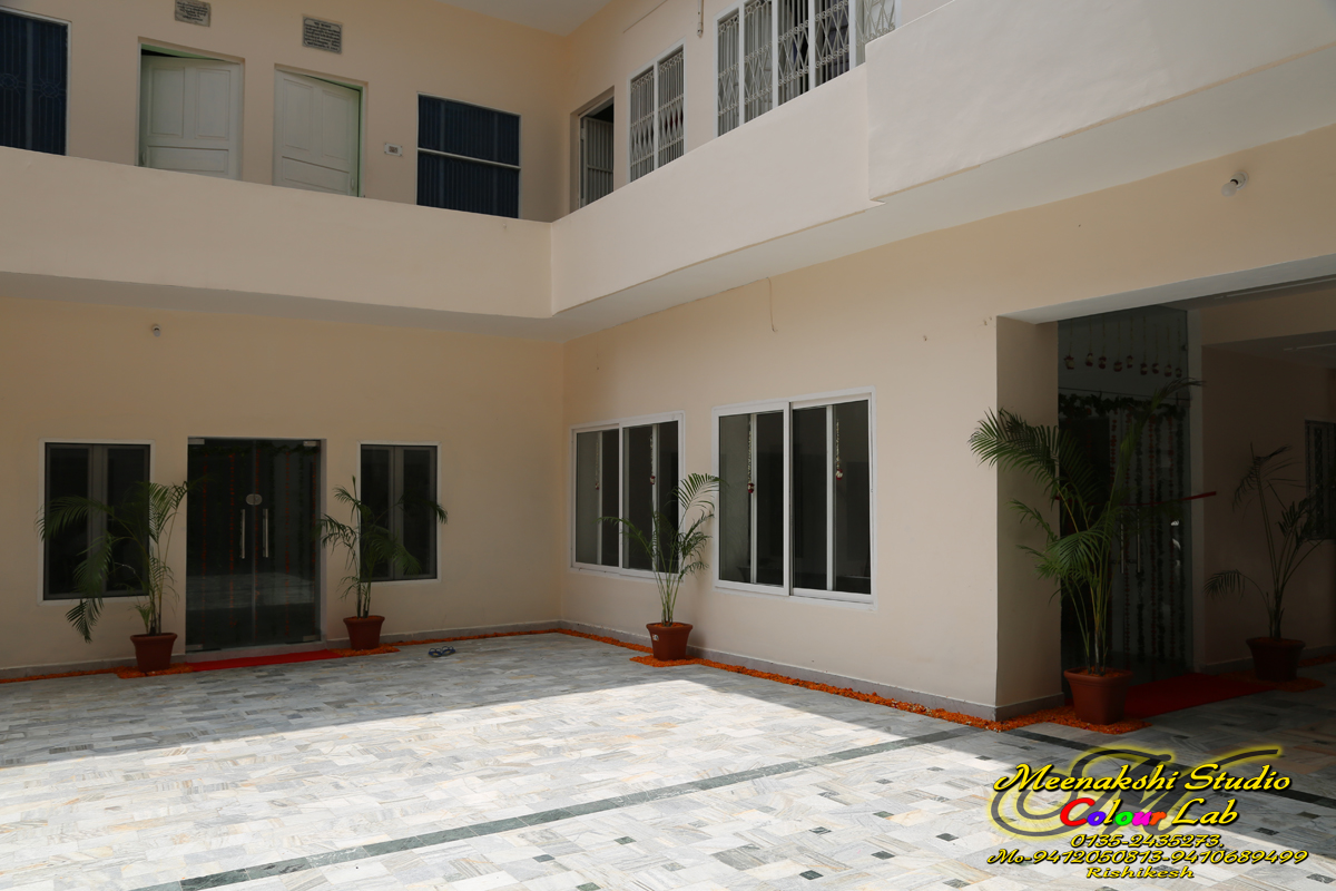 Yoga Ashram in Rishikesh